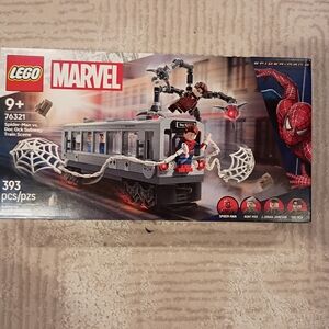 Lego Marvel Spider-Man vs. Doc Ock Subway Train Set - 76321